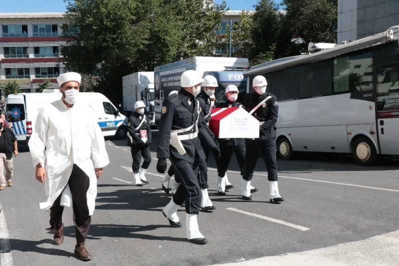 Şehit polis memuru için İstanbul İl Emniyet Müdürlüğünde tören düzenlendi
