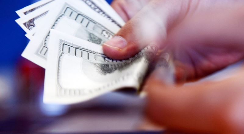 Yılsonu dolar kuru beklentisi yükseldi
