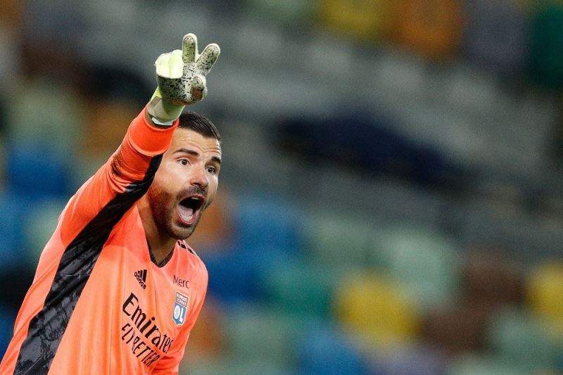 Lyon, Şampiyonlar Ligi’nde yarı finalde
