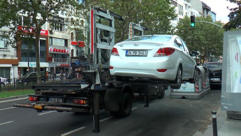 Şişli’de aracını yasak bölgelere park edenlere ceza yağdı
