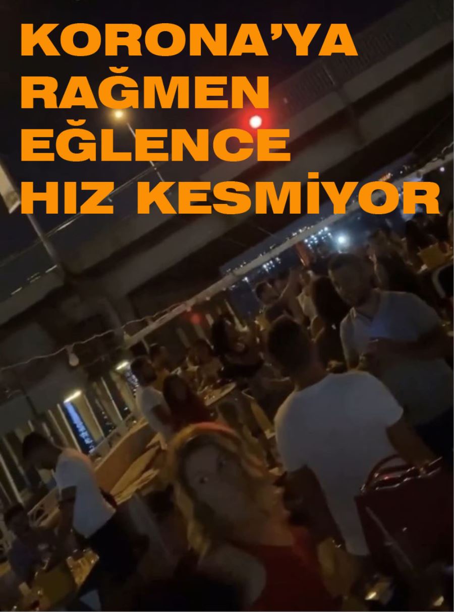 (Özel) İstanbul Boğazı’nda “yüzen kulüplerde” salgına rağmen yat partileri kamerada