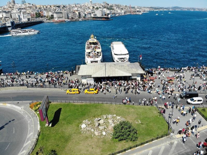 Eminönü’de bayram yoğunluğu
