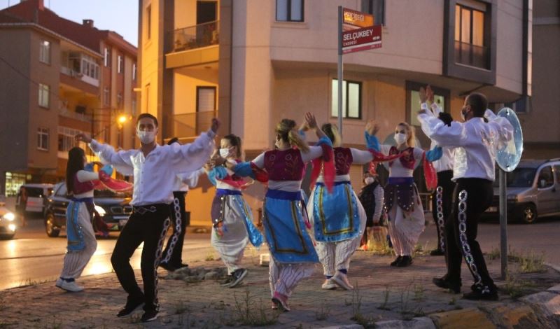 Maltepe’nin sokaklarında festival coşkusu
