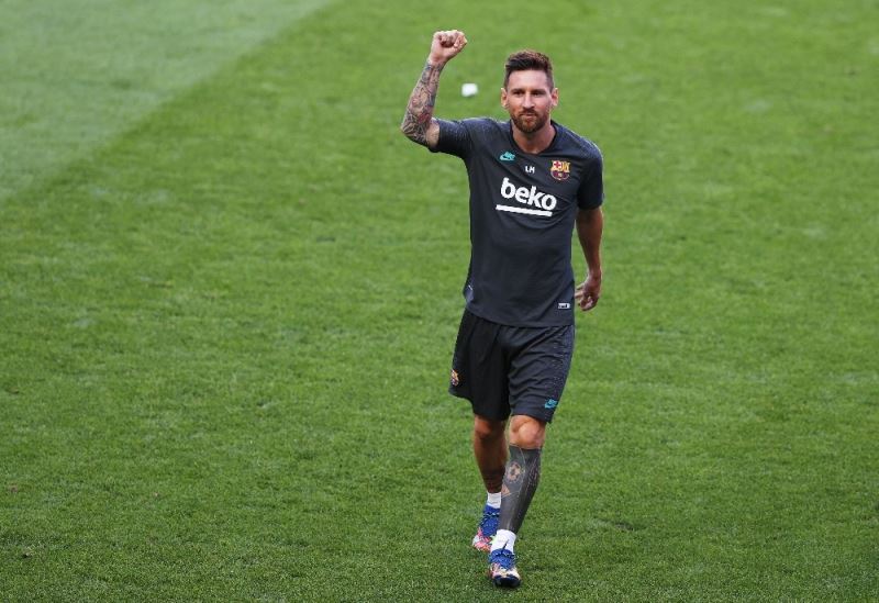 Barcelona’da Messi şoku
