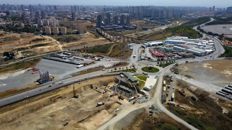 “Türkiye’nin deprem izolatörlü ilk konut projesi”nin temeli atıldı
