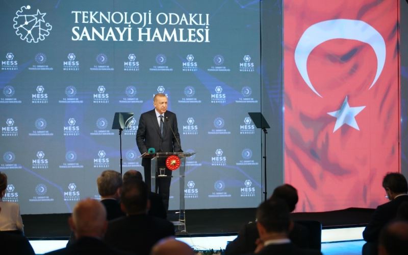 Cumhurbaşkanı Erdoğan: “Türkiye’yi küresel bir üretim ve teknoloji merkezi haline dönüştürmekte kararlıyız”
