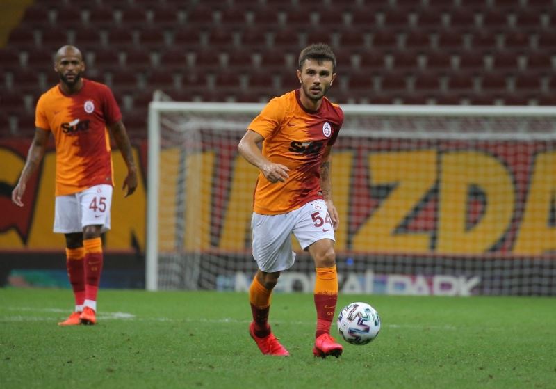 Emre Kılınç, Galatasaray kariyerine golle başladı
