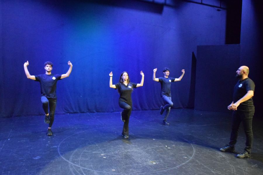 Sarıyer Belediyesi Gösteri Sanatları Topluluğundan üç öğrenci İTÜ Türk Musikisi Devlet Konservatuarında