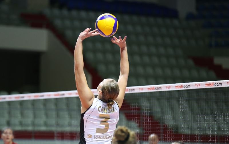 Misli.com Sultanlar Ligi: THY: 0 - VakıfBank: 3
