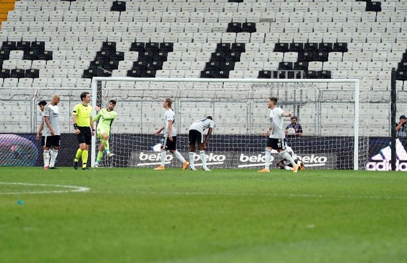 Beşiktaş, Antalya karşısında seriyi bozamadı
