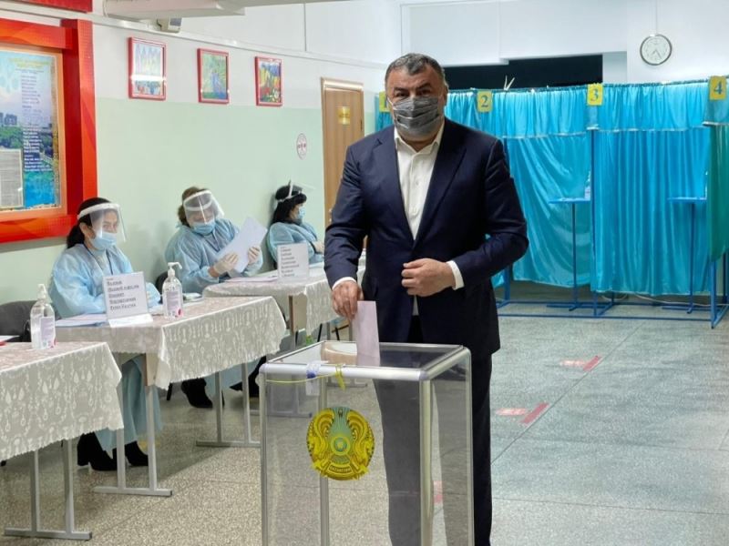 Başkan Kassanov, Kazakistan’da milletvekili seçildi
