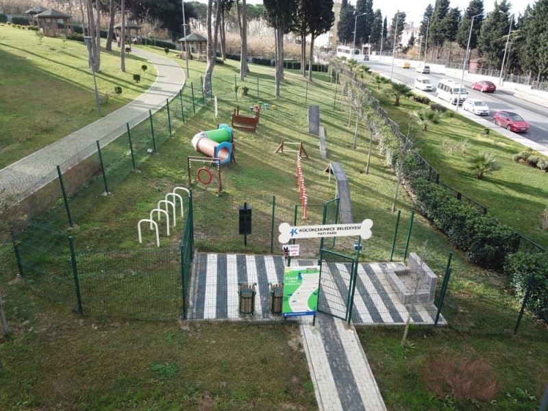 Küçükçekmece’de köpeklere özel pati park
