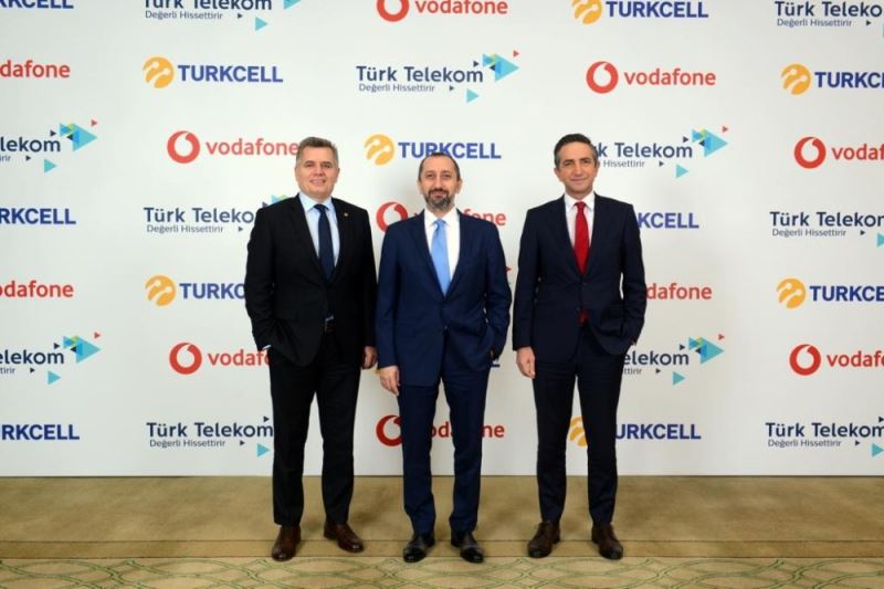 Türk Telekom, Turkcell ve Vodafone yerli uygulamalar için güçlerini birleştirdi
