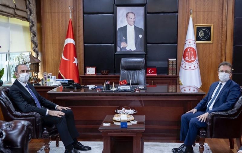Adalet Bakanı Gül’den İstanbul Başsavcısı’na ziyaret
