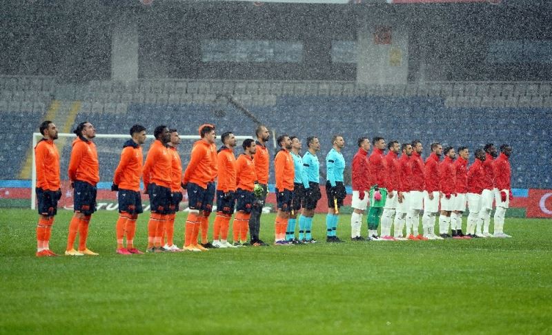 Süper Lig: Medipol Başakşehir: 1 - DG Sivasspor: 1 (Maç sonucu)
