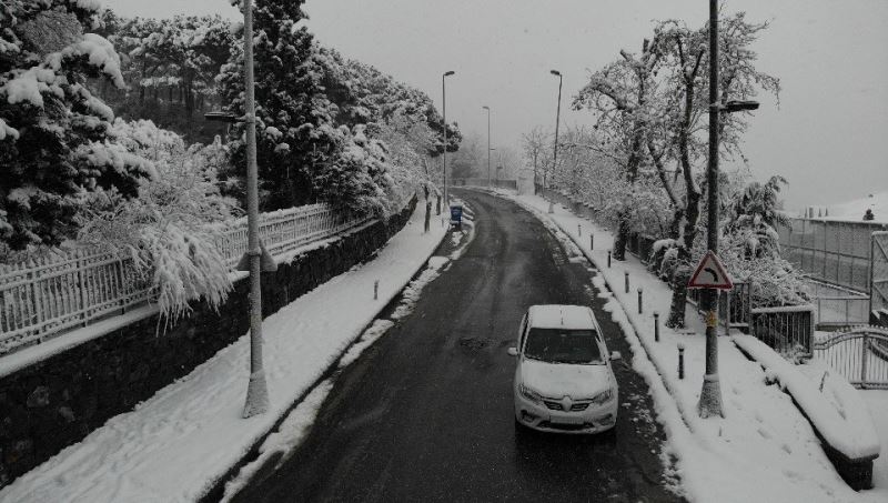 İstanbul’da yağan kar havadan böyle görüntülendi