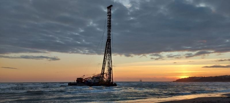 Silivri’de kopan duba karaya oturdu
