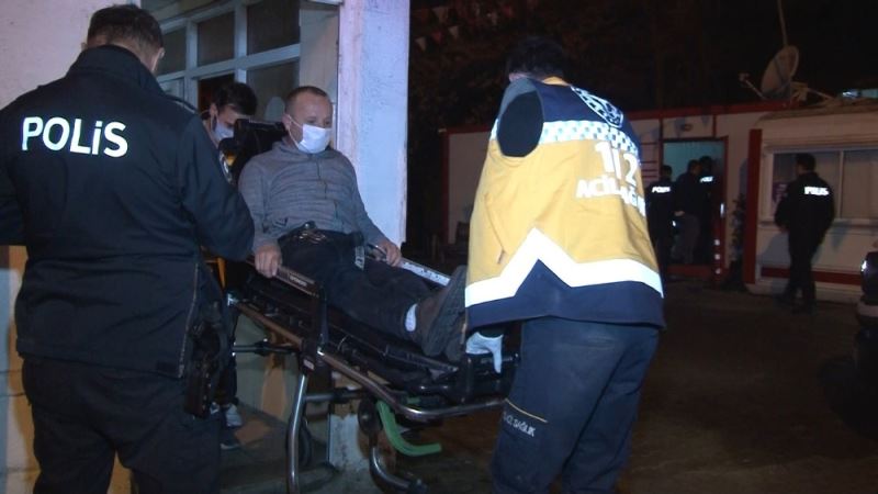 Küçükçekmece’de bir otoparkın çay ocağına silahlı saldırı: 1 yaralı
