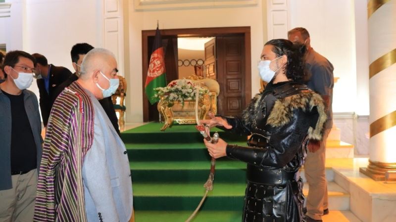 (Özel) Afganistanlı tıp fakültesi öğrencisinin “Sultan Baybars” rolü taktir topladı
