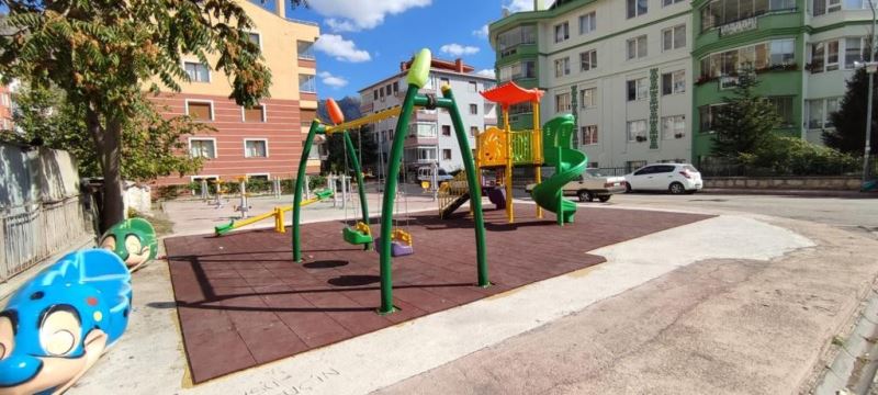 Başkan Sarı: “Amasya’mızdaki çocuk parklarını artırıyor ve yeniliyoruz”
