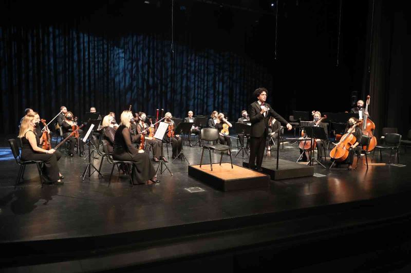 Başakşehir’de İstanbul Devlet Senfoni Orkestrası’ndan müthiş konser
