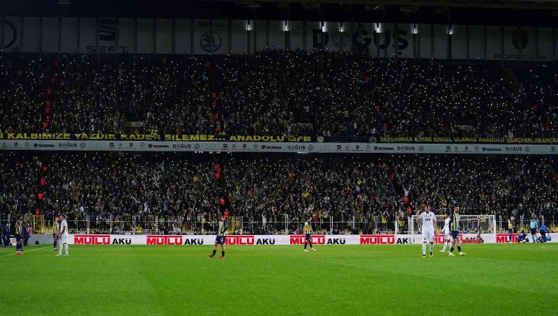 Süper Lig: Fenerbahçe: 0 - Alanyaspor: 0 (İlk yarı)
