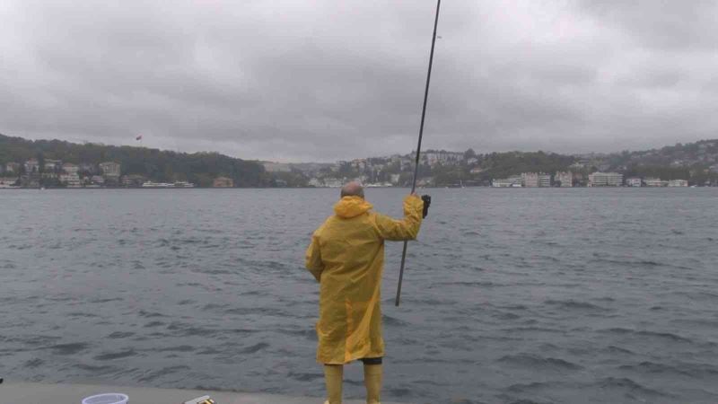 Beykoz’da en büyük ve en ağır balığı tutanlar ödüllendirildi
