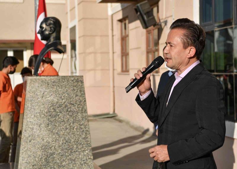 Tuzla Belediye Başkanı Dr. Şadi Yazıcı: “Bizler için en kıymetli olan şey sizlersiniz”
