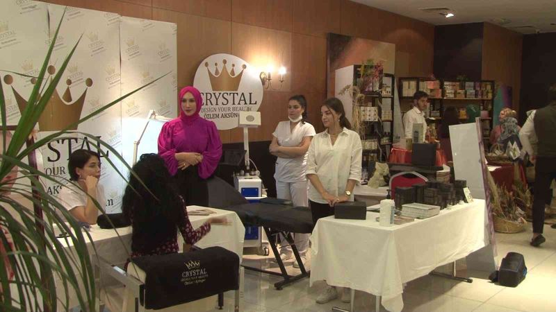Kadınlara yönelik alışveriş ve bakım fuarı İstanbul’da açıldı