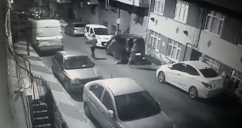 Arnavutköy’deki cinayetin şüphelilerinin kaçış görüntüleri ortaya çıktı
