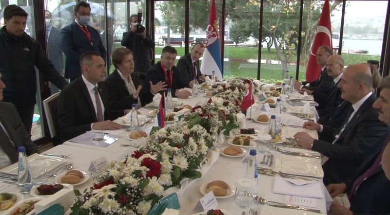 İçişleri Bakanı Soylu, Sırbistanlı mevkidaşı Vulin’le bir araya geldi
