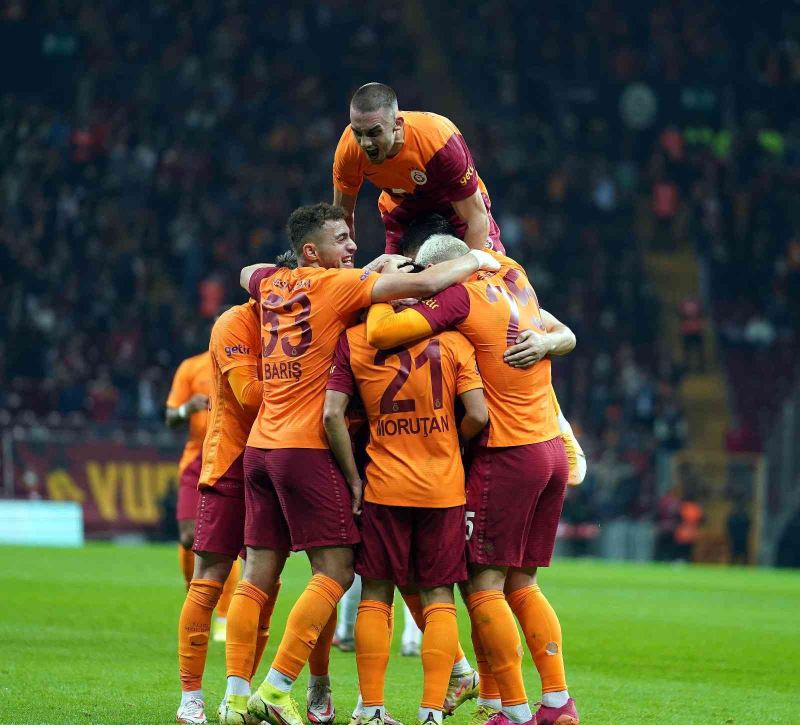 Galatasaray, Lokomotiv Moskova’yı konuk edecek
