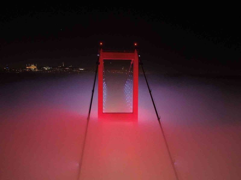 İstanbul güne yoğun sisle uyandı