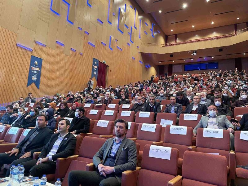 AK Parti Teşkilat Akademisi İstanbul eğitim programları başladı
