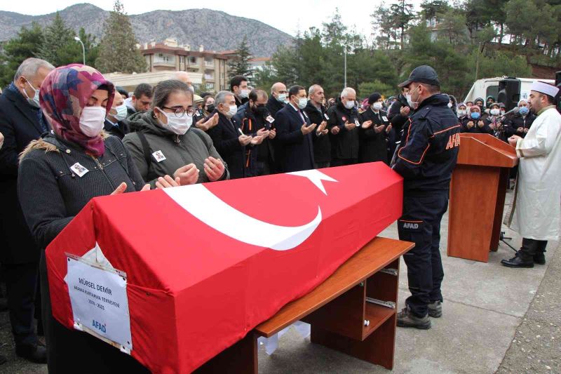 Amasya’da kanala düşen AFAD personeli için hüzünlü tören
