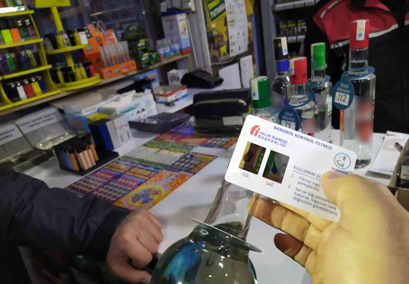 Küçükçekmece’de 27 ekiple kaçak alkol denetimi
