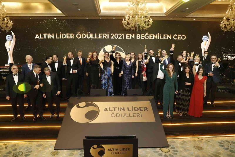 Türkiye’nin beğenilen CEO’ları ödüllerini aldı