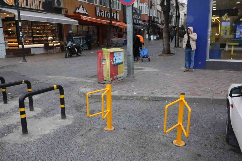 Rami Cuma Mahallesi’nde motosiklet park alanları
