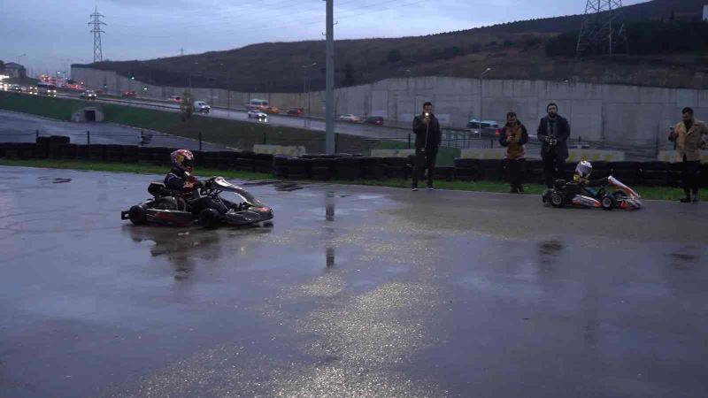 Tuzla Karting Pisti’nde yağmur altında müthiş yarış
