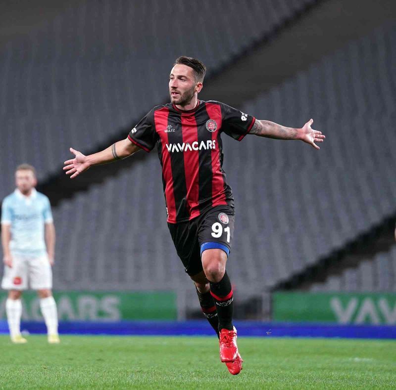 Fatih Karagümrük Bertolacci’ye teşekkür etti
