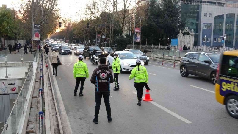 Kadıköy’de öğrenci servislerine yönelik denetim
