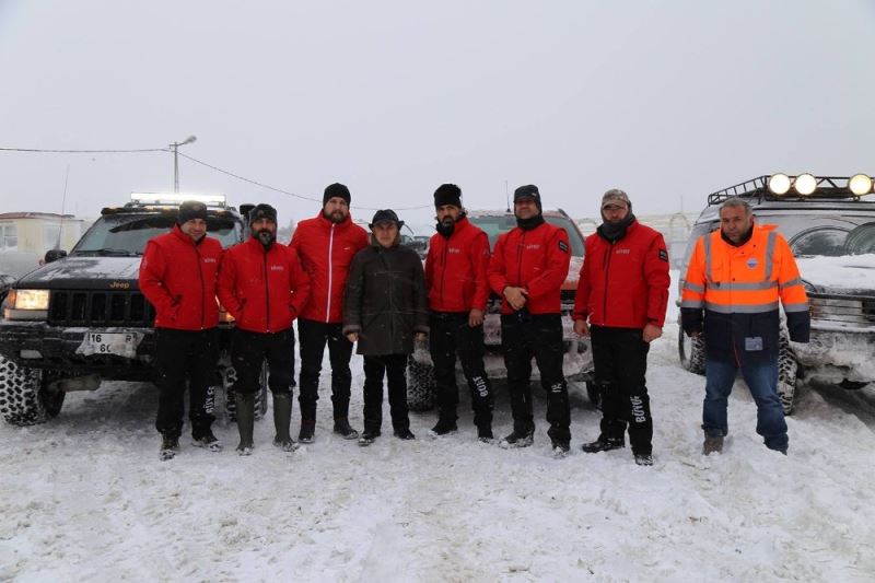 Büyükçekmece’de kar timleri teyakkuza geçti
