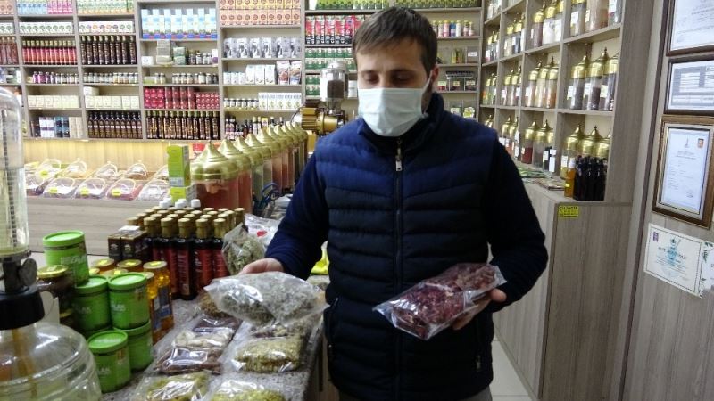 (Özel) Kış aylarında vatandaşlar aktarlara yöneldi
