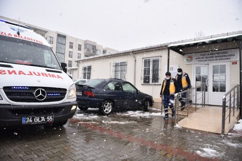 Kar yağışına rağmen ambulans hizmeti devam etti
