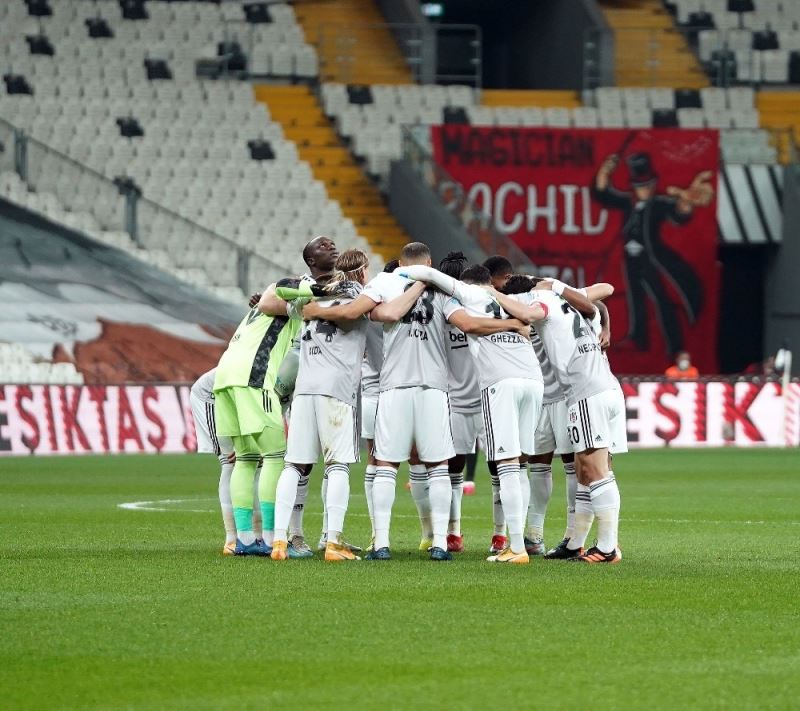 Beşiktaş’ta seyahat bitiyor!
