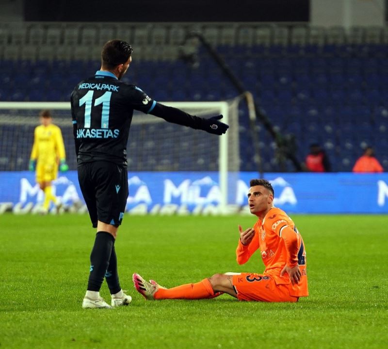 Başakşehir’e bir kötü haber de Deniz Türüç’ten
