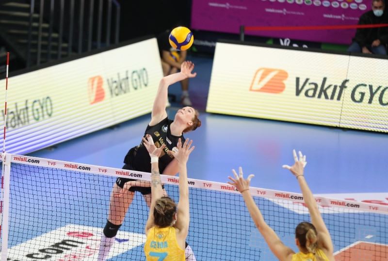 Lider VakıfBank’tan 28. galibiyet
