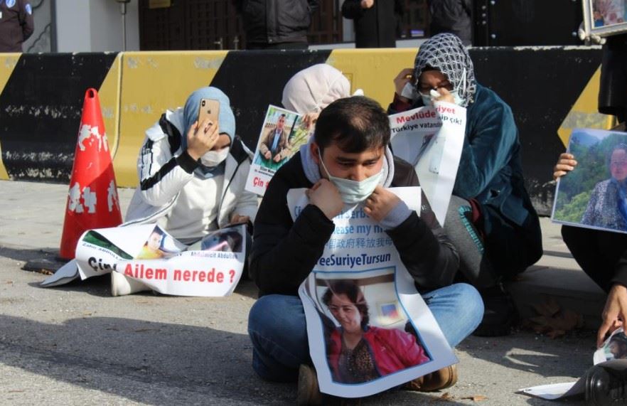 Çin zulmü protesto edildi