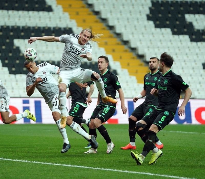 Vida, Gençlerbirliği karşısında cezalı
