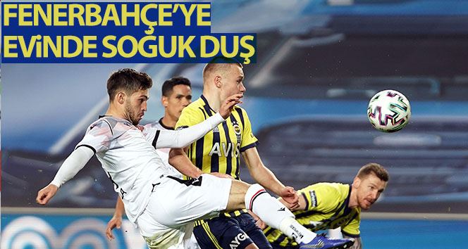 Süper Lig: Fenerbahçe: 1 - Gençlerbirliği: 2 (Maç sonucu)